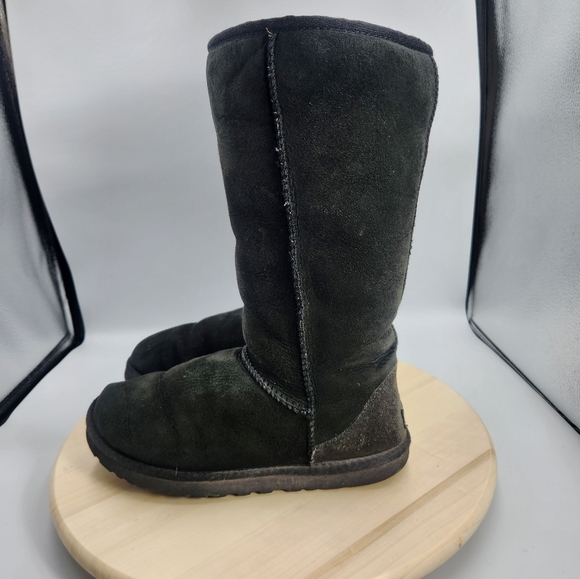 UGG Womens Tall Boots sz 7 - Picture 4 of 11